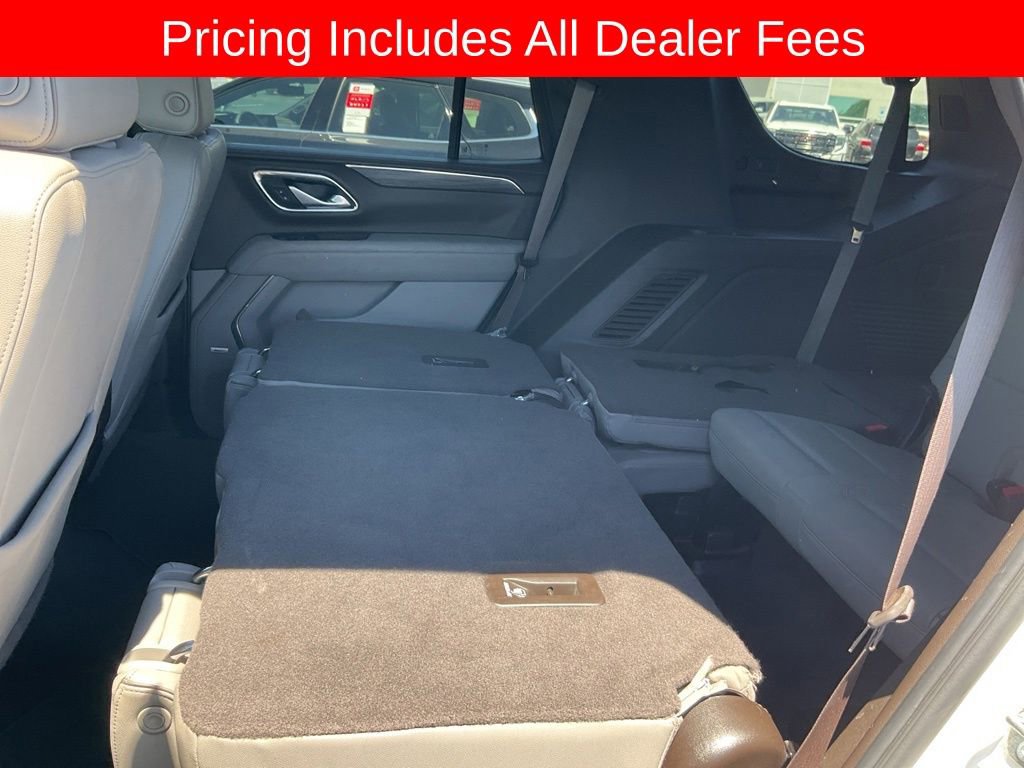 Used 2024 GMC Yukon SLT RWD image 23