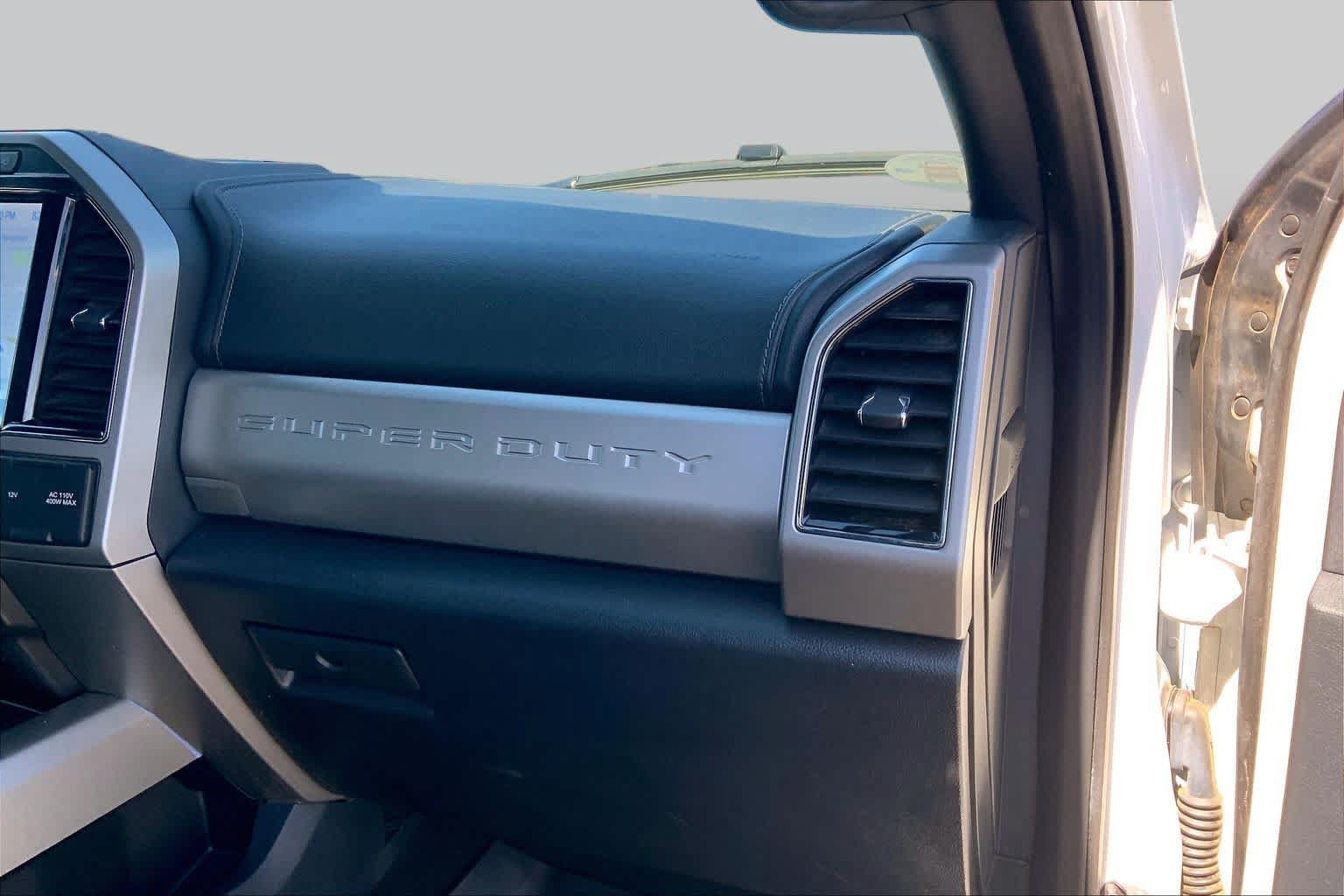 Used 2022 Ford F250 Lariat w/ Tremor Off-Road Package AWD/4WD image 19
