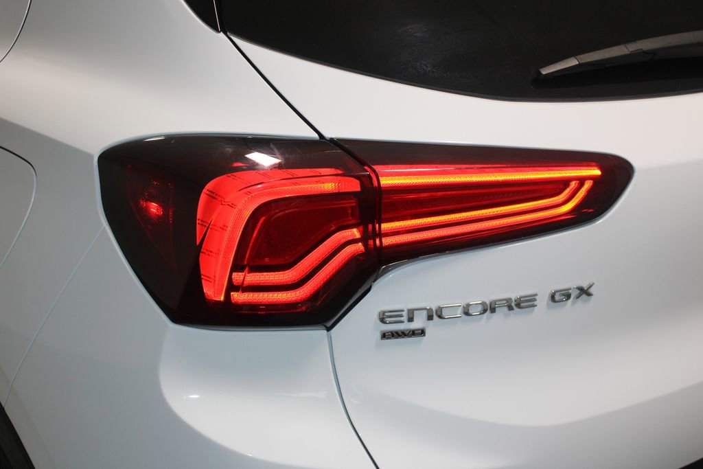 Used 2024 Buick Encore GX Sport Touring image 48