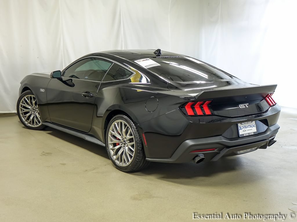 Used 2024 Ford Mustang GT Premium RWD image 8