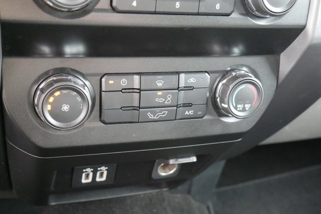 Used 2020 Ford F150 XLT w/ Trailer Tow Package AWD/4WD image 22