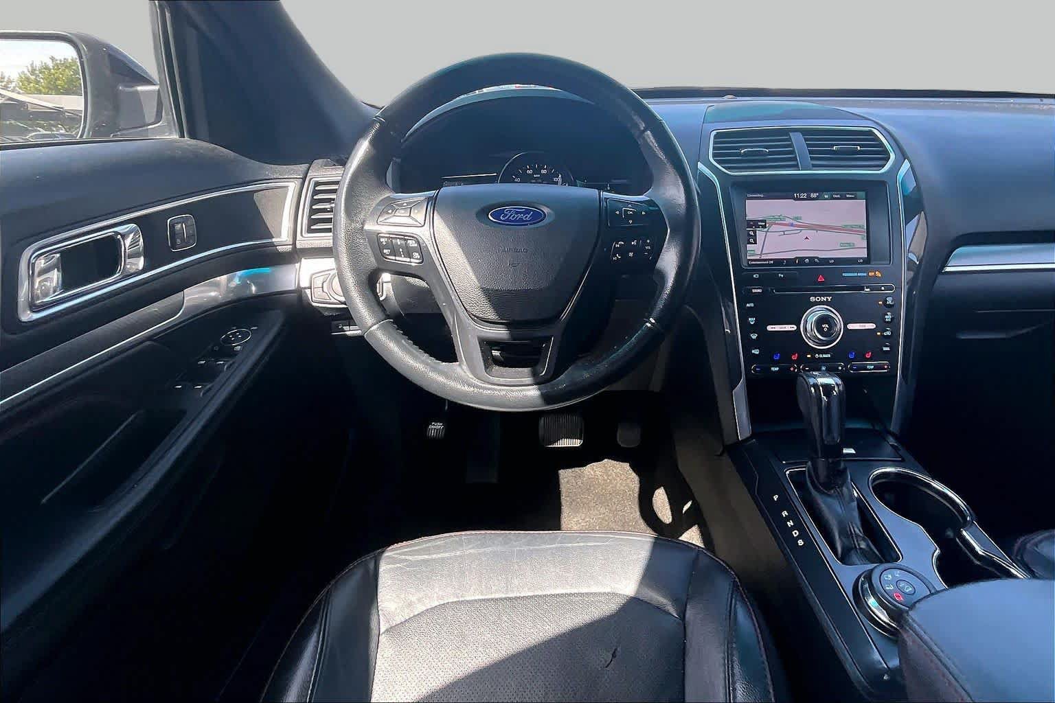 Used 2016 Ford Explorer Sport w/ Equipment Group 401A AWD/4WD image 6