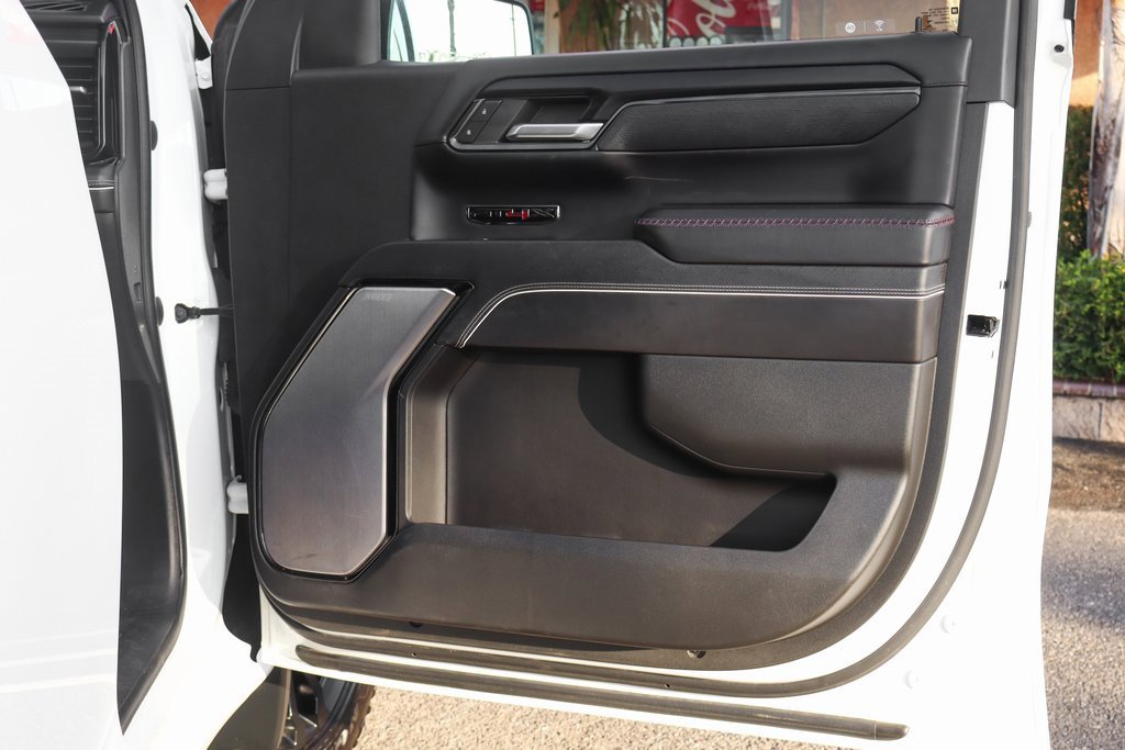 Used 2022 GMC Sierra 1500 AT4X image 51