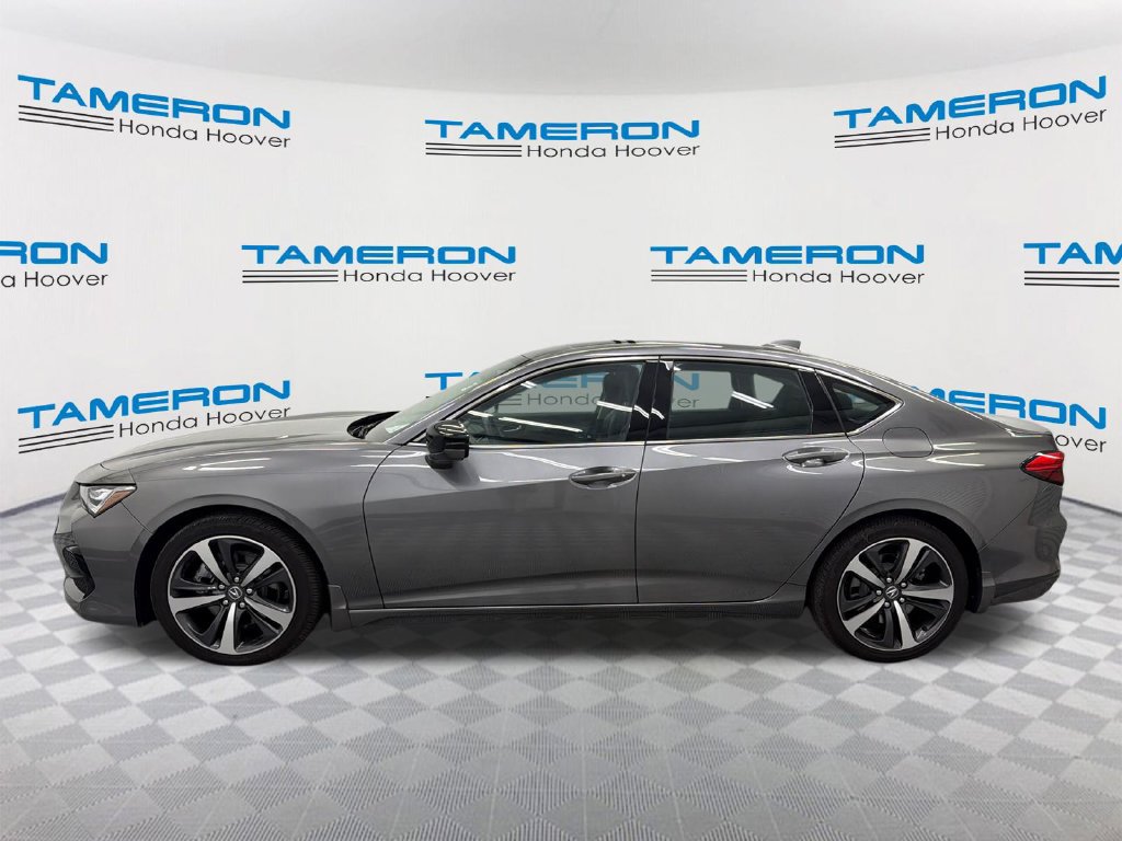Used 2025 Acura TLX w/ Technology Package FWD image 2