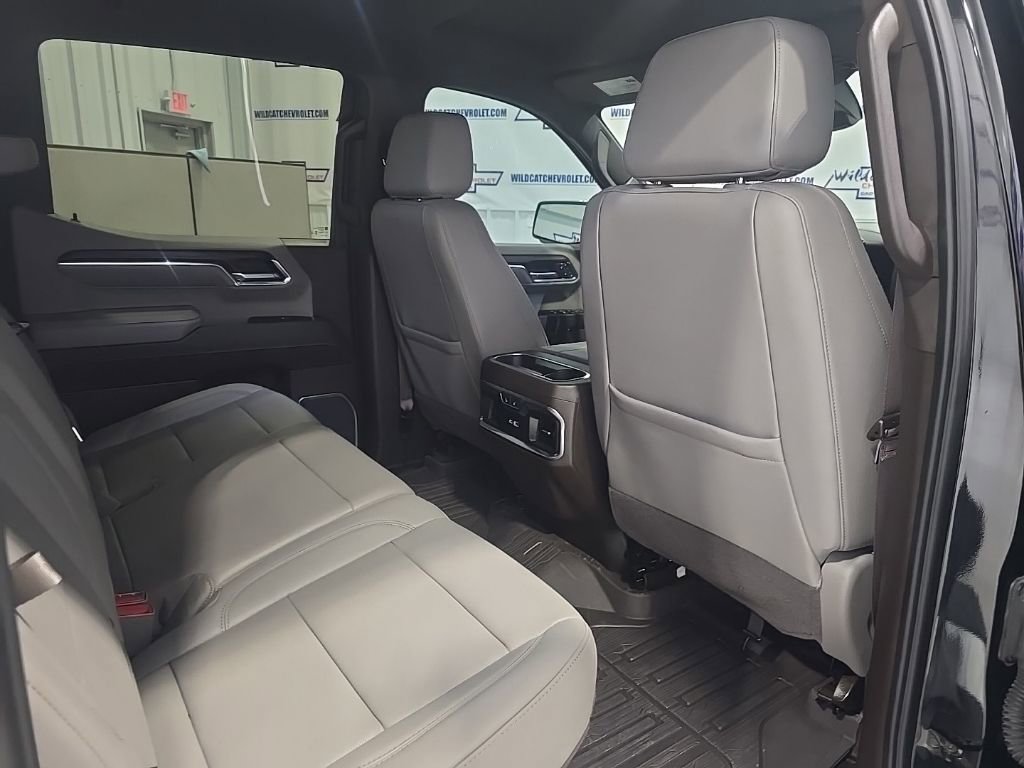Used 2024 GMC Sierra 1500 SLT w/ SLT Premium Plus Package image 21