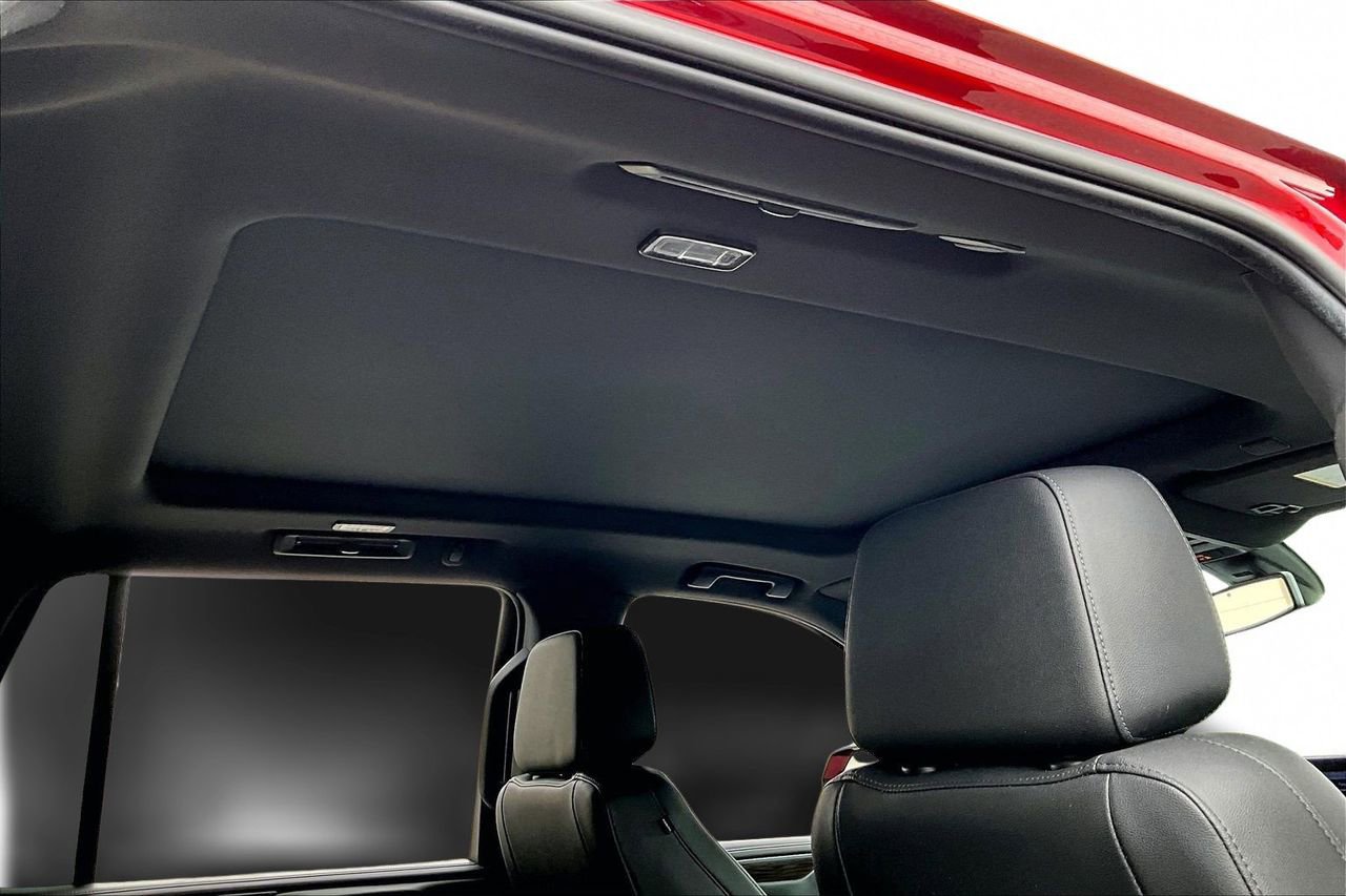 Used 2021 Chevrolet Tahoe Z71 w/ Luxury Package image 15