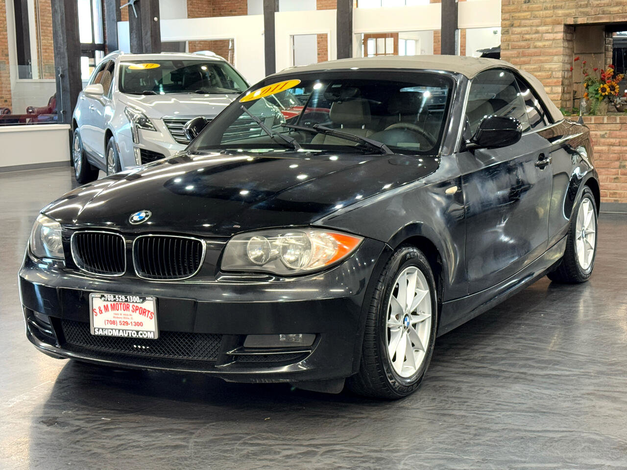 Used 2011 BMW 128i Convertible image 6