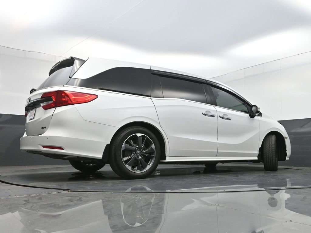 Used 2024 Honda Odyssey Elite image 36