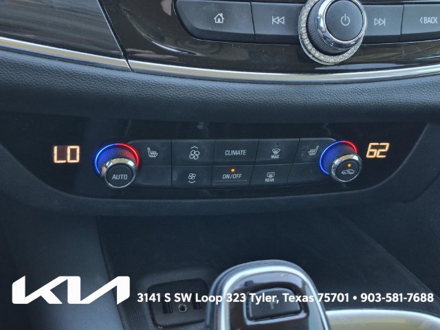 Used 2018 Buick Enclave Essence FWD image 39