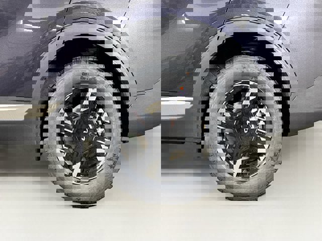 New 2026 Kia Sportage LX image 10