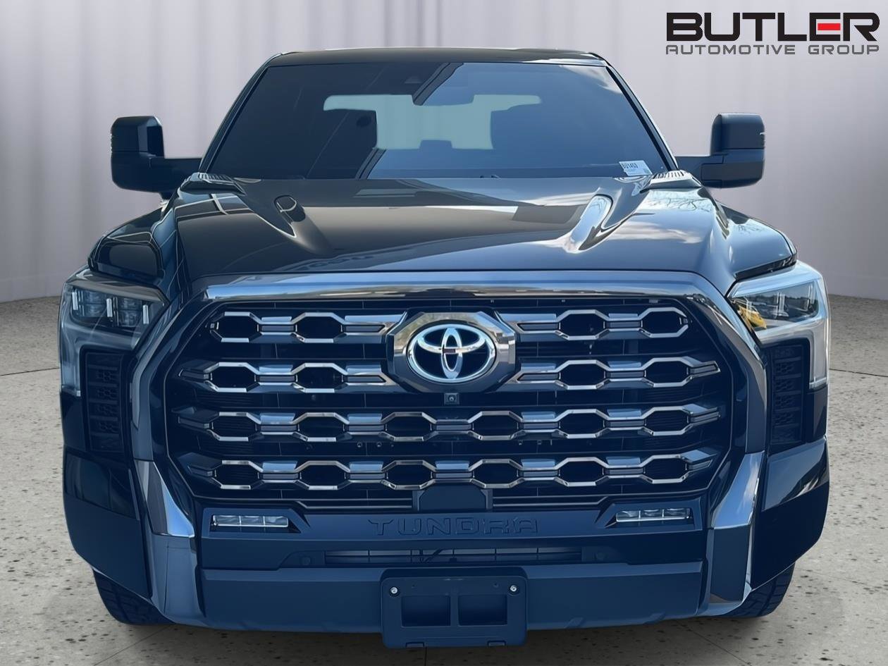 Used 2022 Toyota Tundra Platinum w/ Advanced Package AWD/4WD image 40