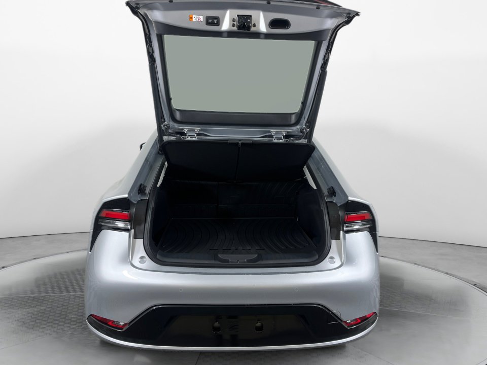 New 2026 Toyota Prius Limited image 12