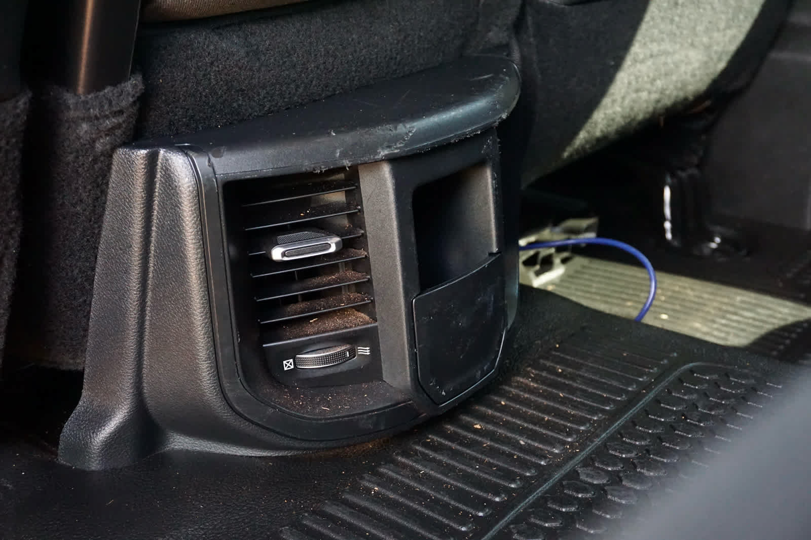 Used 2019 RAM 5500 Tradesman w/ Electrical Accessory Group AWD/4WD image 28