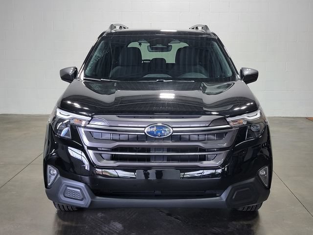 Used 2026 Subaru Forester Premium AWD/4WD image 3
