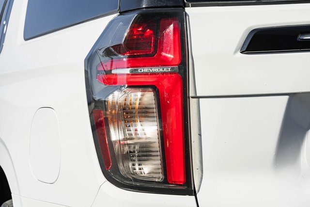 Used 2023 Chevrolet Suburban RST image 8