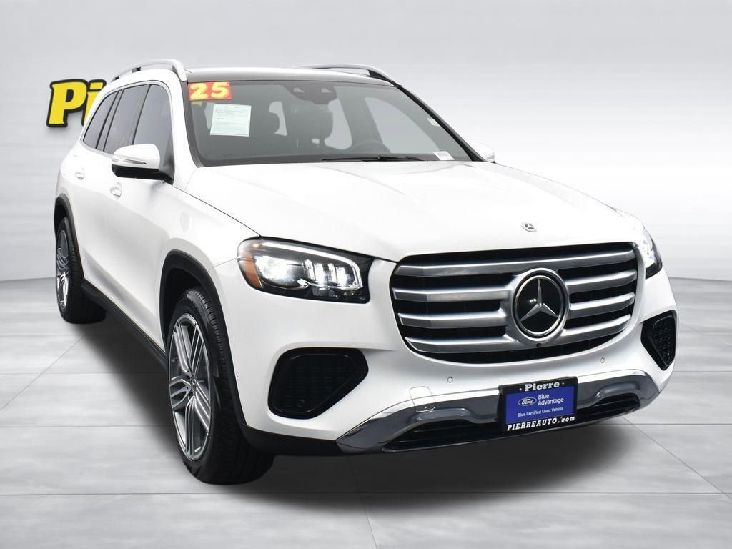 Used 2025 Mercedes-Benz GLS 450 4MATIC image 6