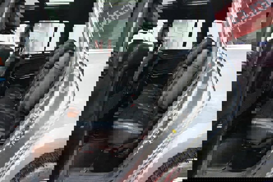 Used 2018 Mercedes-Benz GLS 550 4MATIC image 23