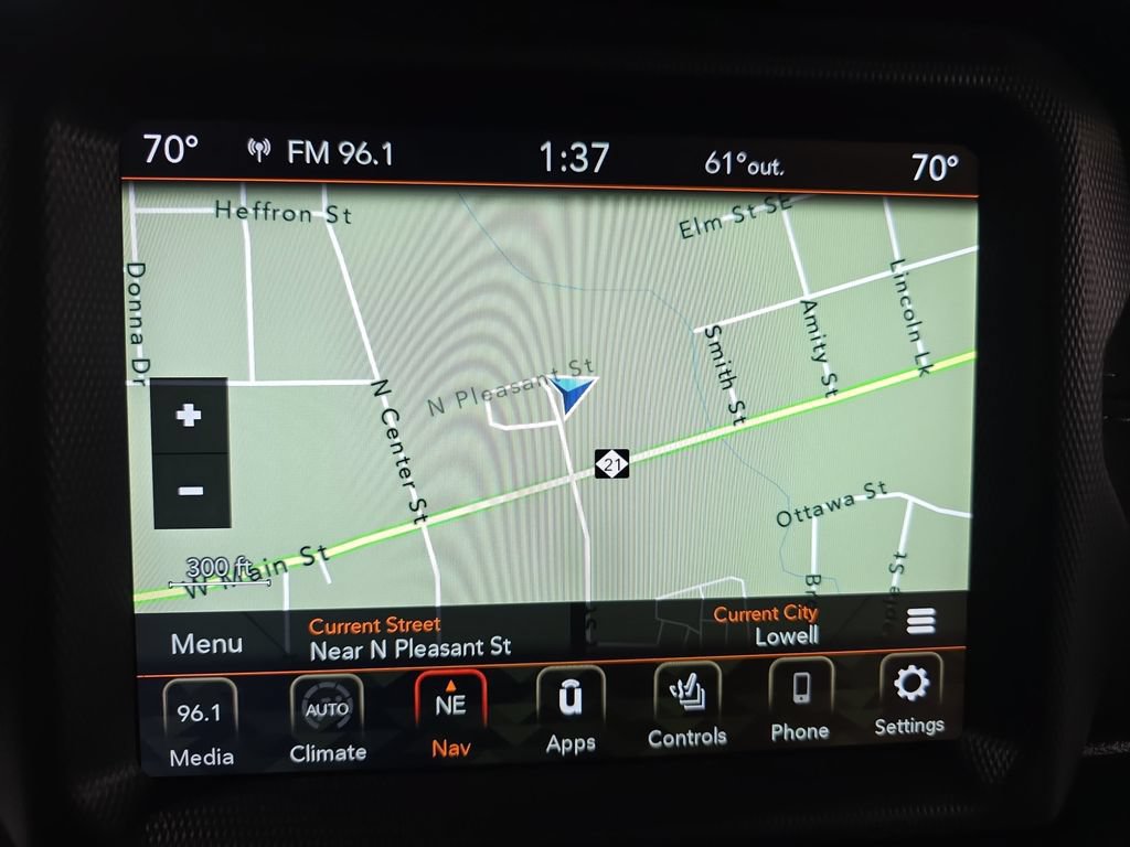 Used 2021 Jeep Wrangler Unlimited Sahara AWD/4WD image 23