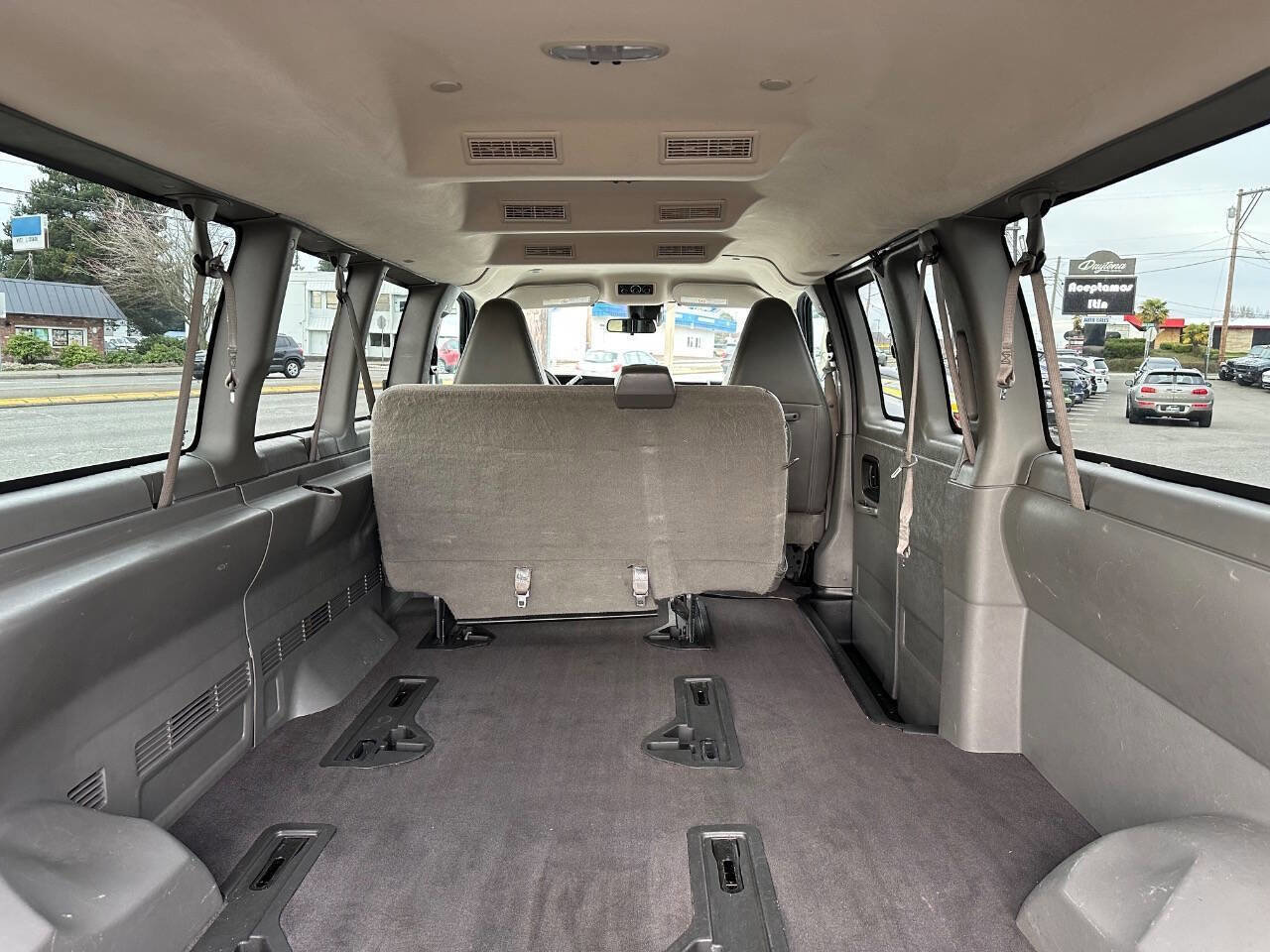 Used 2019 Chevrolet Express 3500 LT w/ LT Preferred Equipment Group image 6