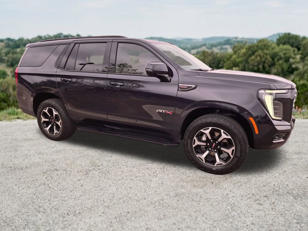Certified 2025 GMC Yukon AT4 w/ Premium Trailering Package AWD/4WD image 14