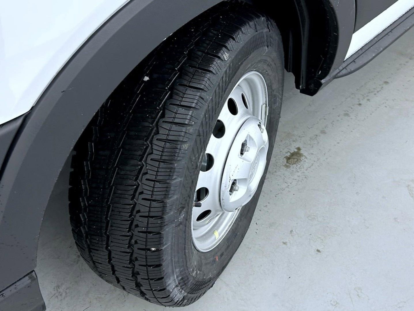 New 2026 Ford Transit 350 XL image 21