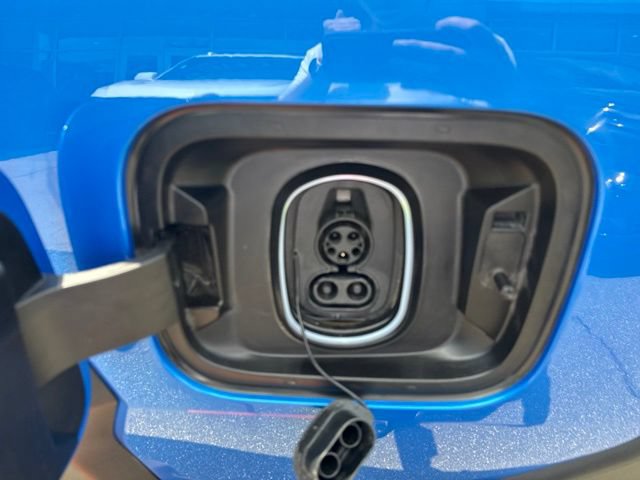Used 2026 Chevrolet Silverado EV Trail Boss AWD/4WD image 13