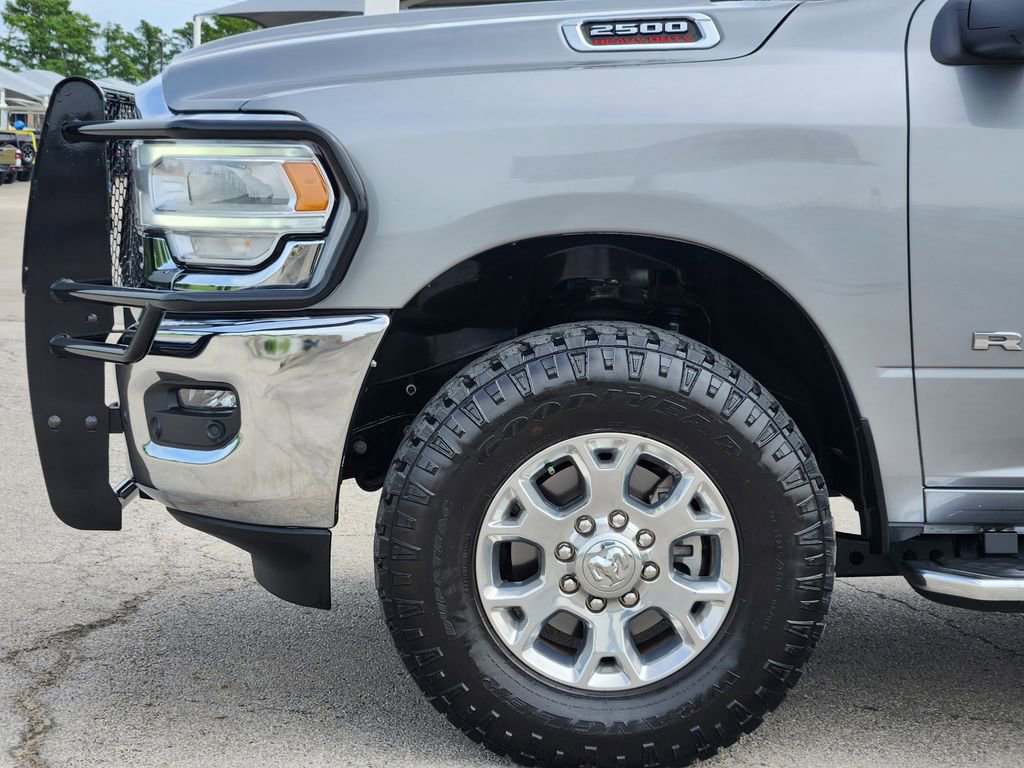Used 2024 RAM 2500 Laramie w/ Chrome Bumper Package AWD/4WD image 9