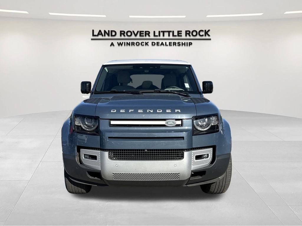 Used 2024 Land Rover Defender 110 S image 3