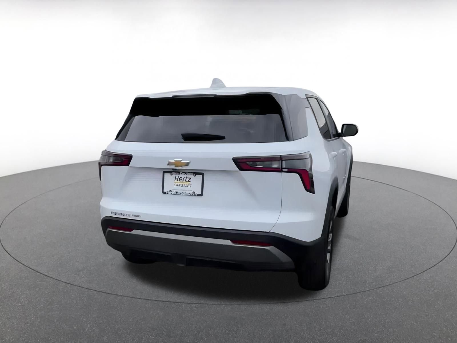 Used 2025 Chevrolet Equinox LT image 13