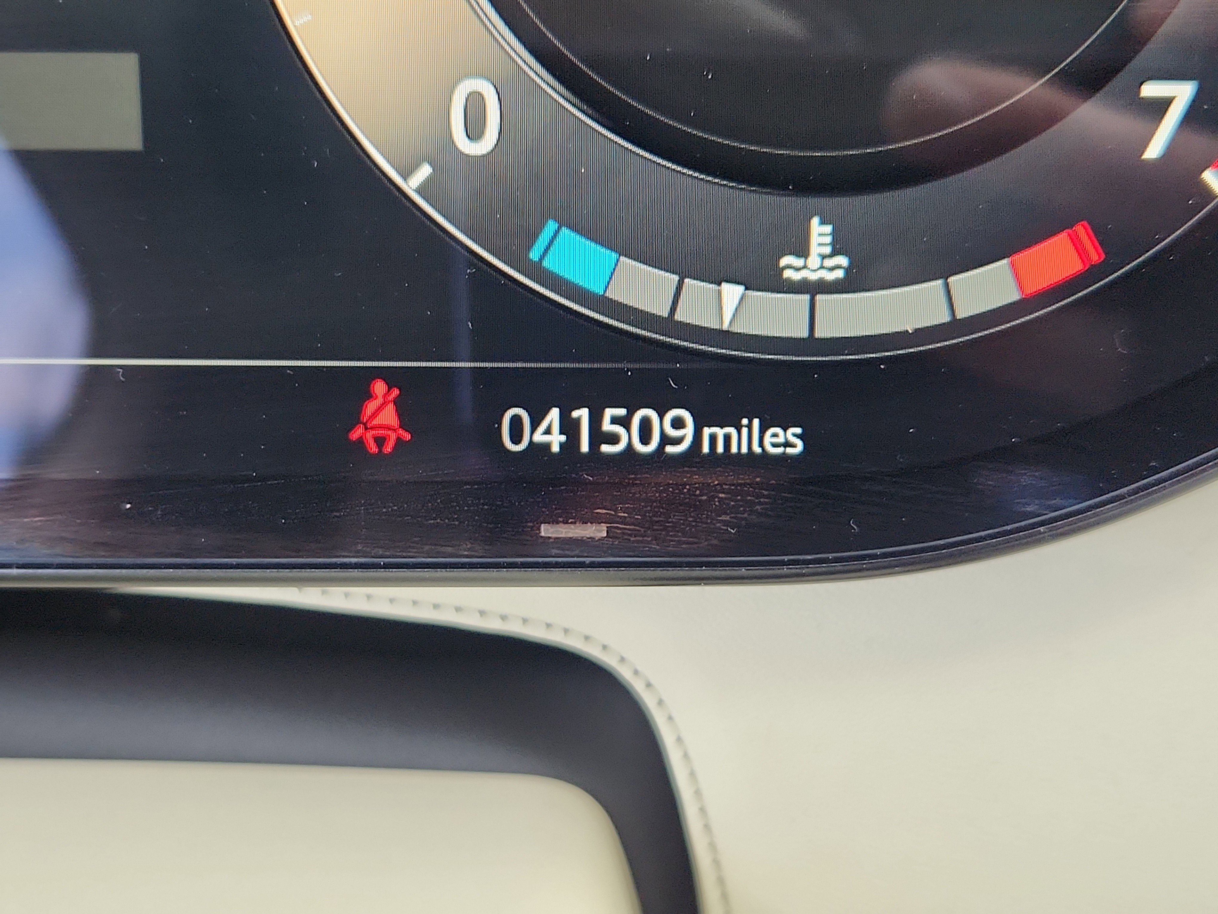 Used 2023 Land Rover Range Rover Long Wheelbase SE image 21