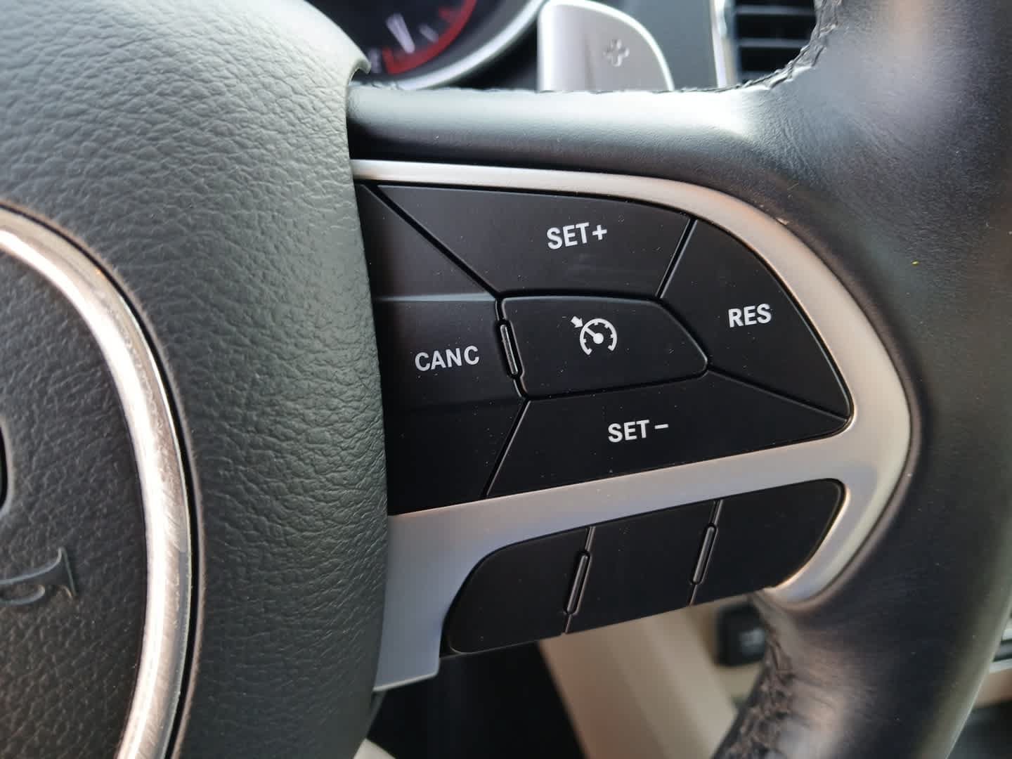 Used 2017 Dodge Durango GT w/ Nav & Power Liftgate Group RWD image 26