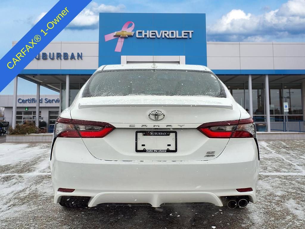 Used 2023 Toyota Camry SE image 6