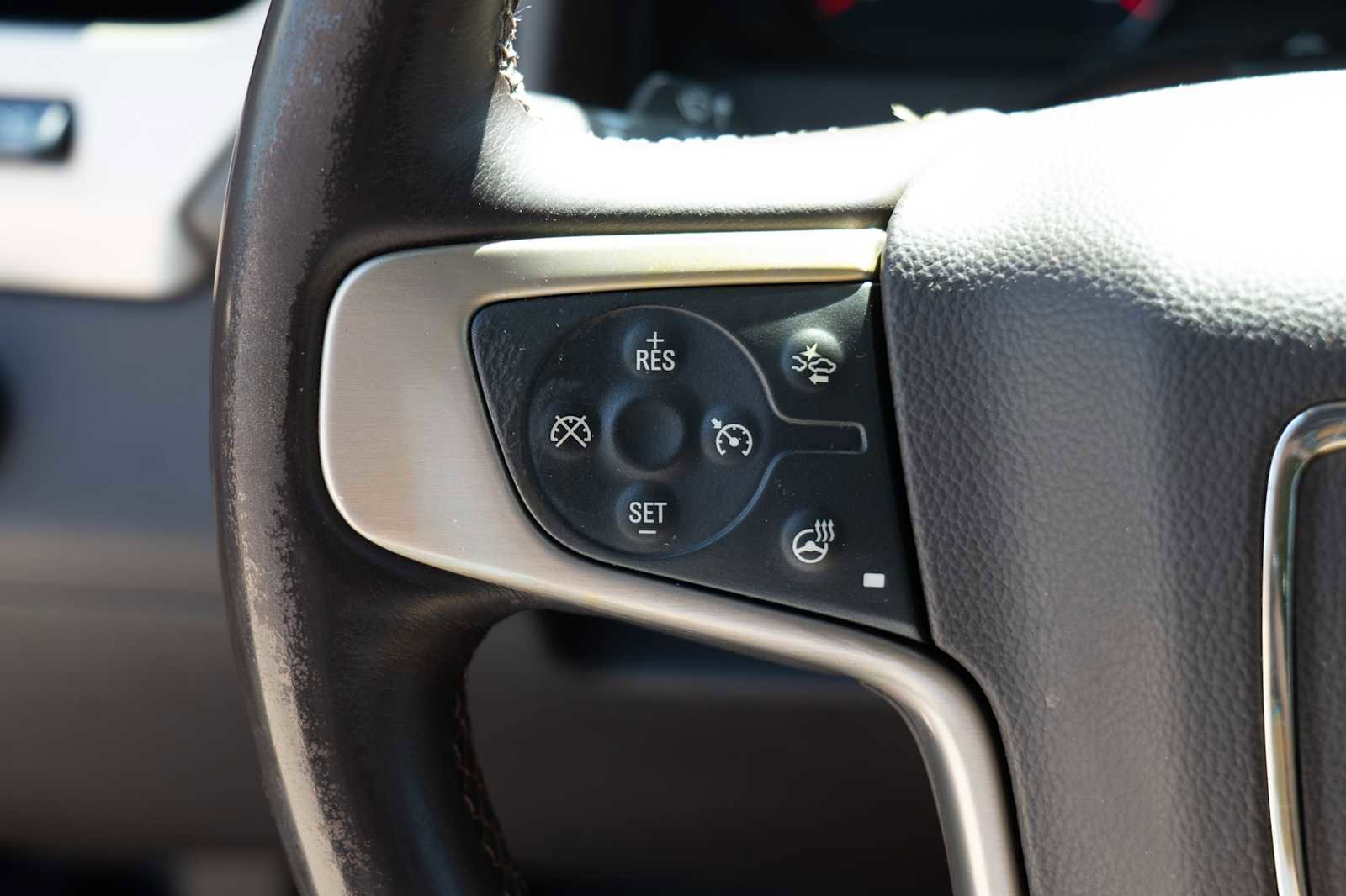 Used 2015 GMC Yukon Denali w/ Premium Package image 13