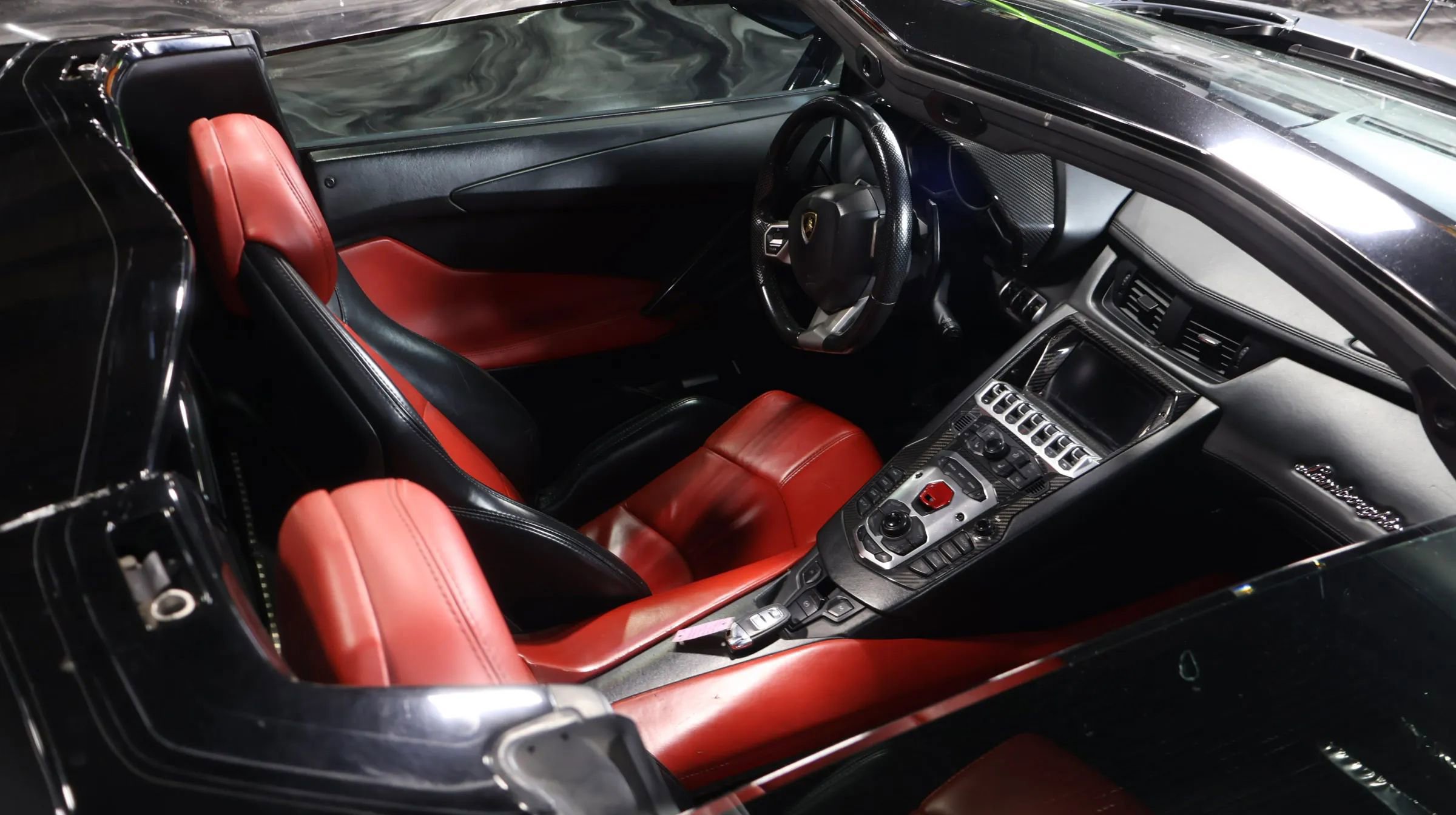 Used 2014 Lamborghini Aventador LP 700-4 image 16