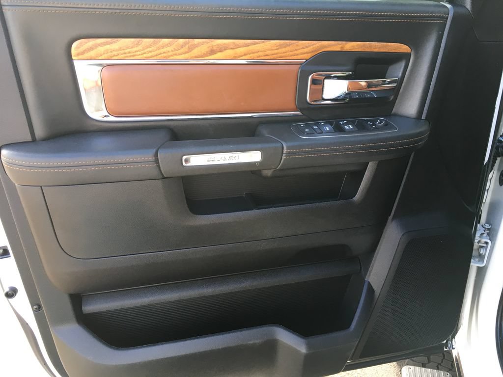 Used 2018 RAM 2500 Longhorn w/ Convenience Group AWD/4WD image 25