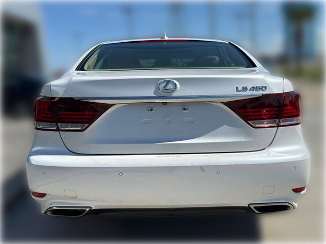 Used 2017 Lexus LS 460 w/ Comfort Package RWD image 4