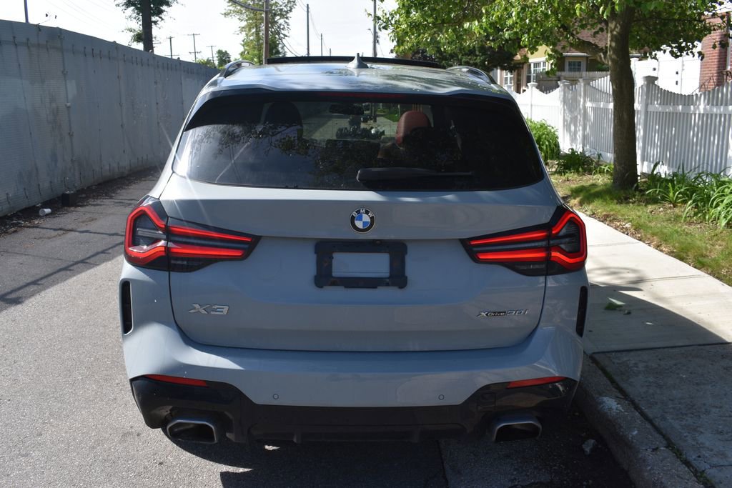 Used 2024 BMW X3 xDrive30i AWD/4WD image 6