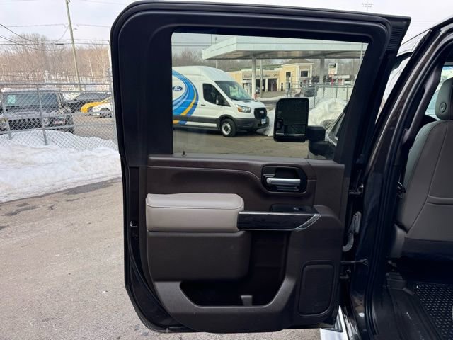 Used 2021 Chevrolet Silverado 2500 LTZ w/ LTZ Convenience Package image 16