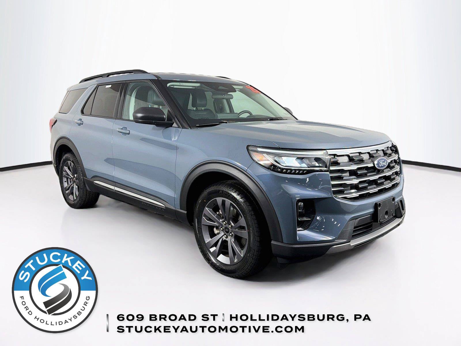 Used 2025 Ford Explorer Active w/ Active Comfort Package