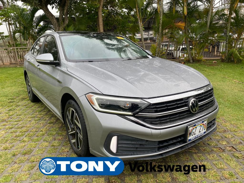 Used 2022 Volkswagen Jetta SEL FWD image 1