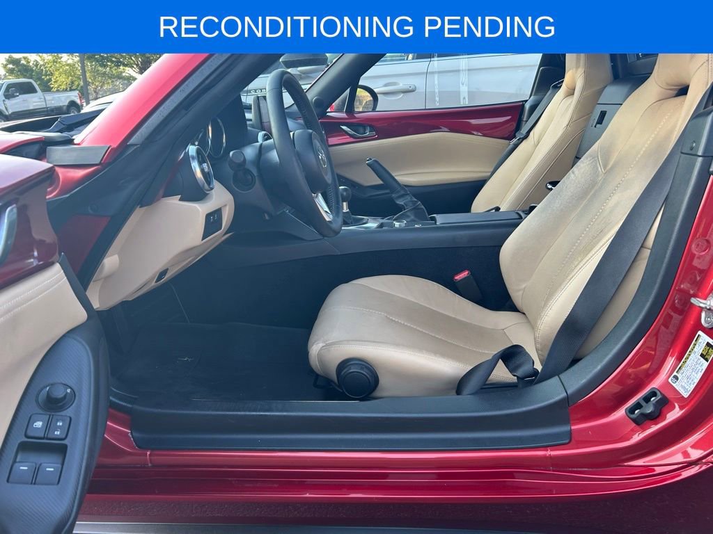 Used 2020 MAZDA MX-5 Miata RF Grand Touring RWD image 8