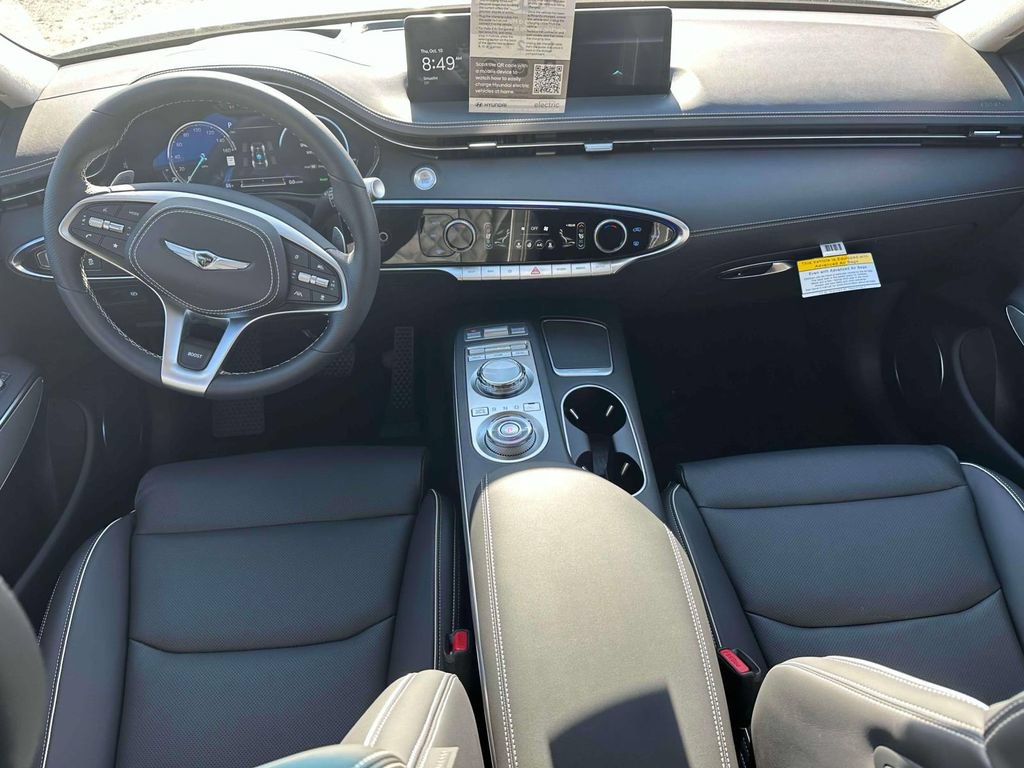 New 2025 Genesis Electrified GV70 w/ Prestige Package AWD/4WD image 10