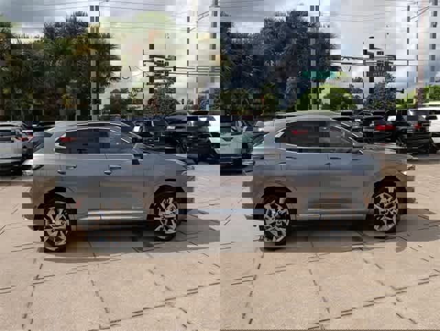 Used 2021 Buick Envision Avenir image 9