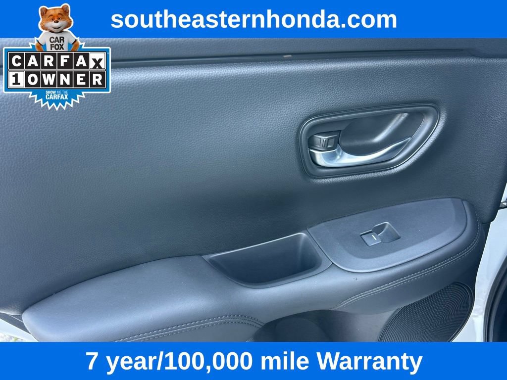 Certified 2025 Honda HR-V LX image 12