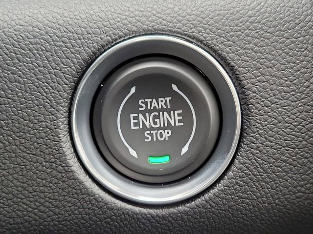 New 2026 GMC Acadia Denali w/ Super Cruise Package image 30