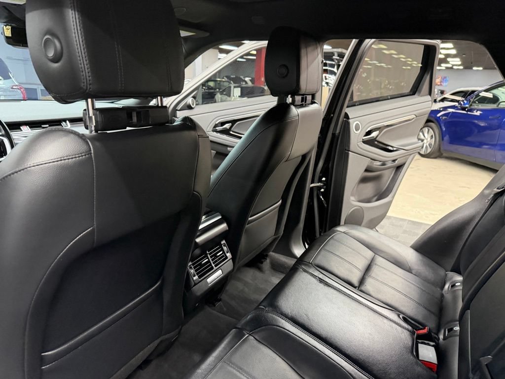Used 2021 Land Rover Range Rover Evoque SE AWD/4WD image 37