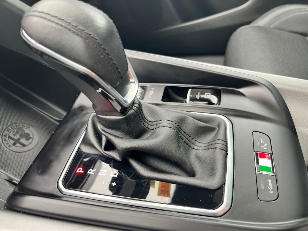 Used 2024 Alfa Romeo Tonale Ti w/ Active Assist Package image 21