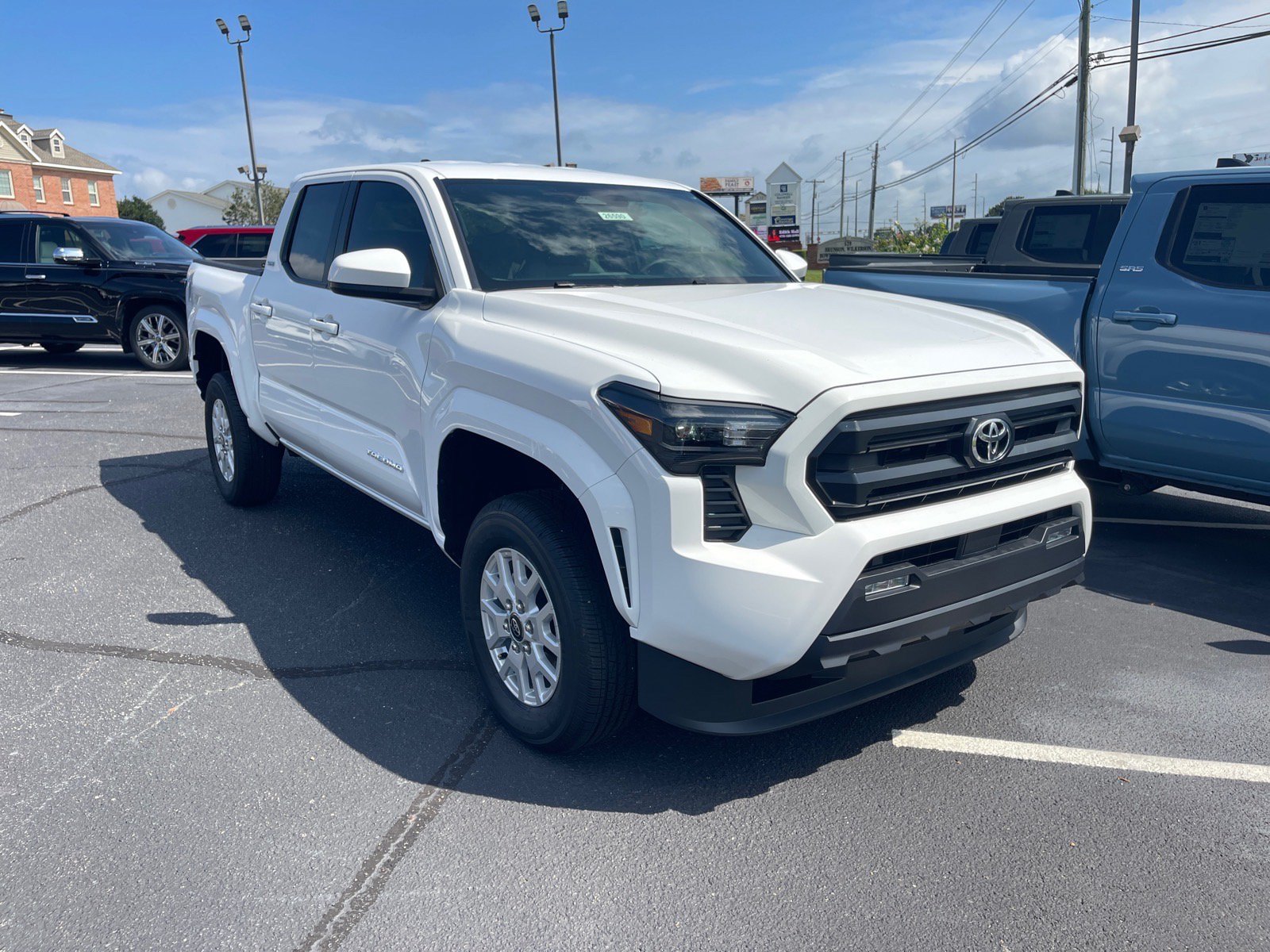 New 2026 Toyota Tacoma SR5