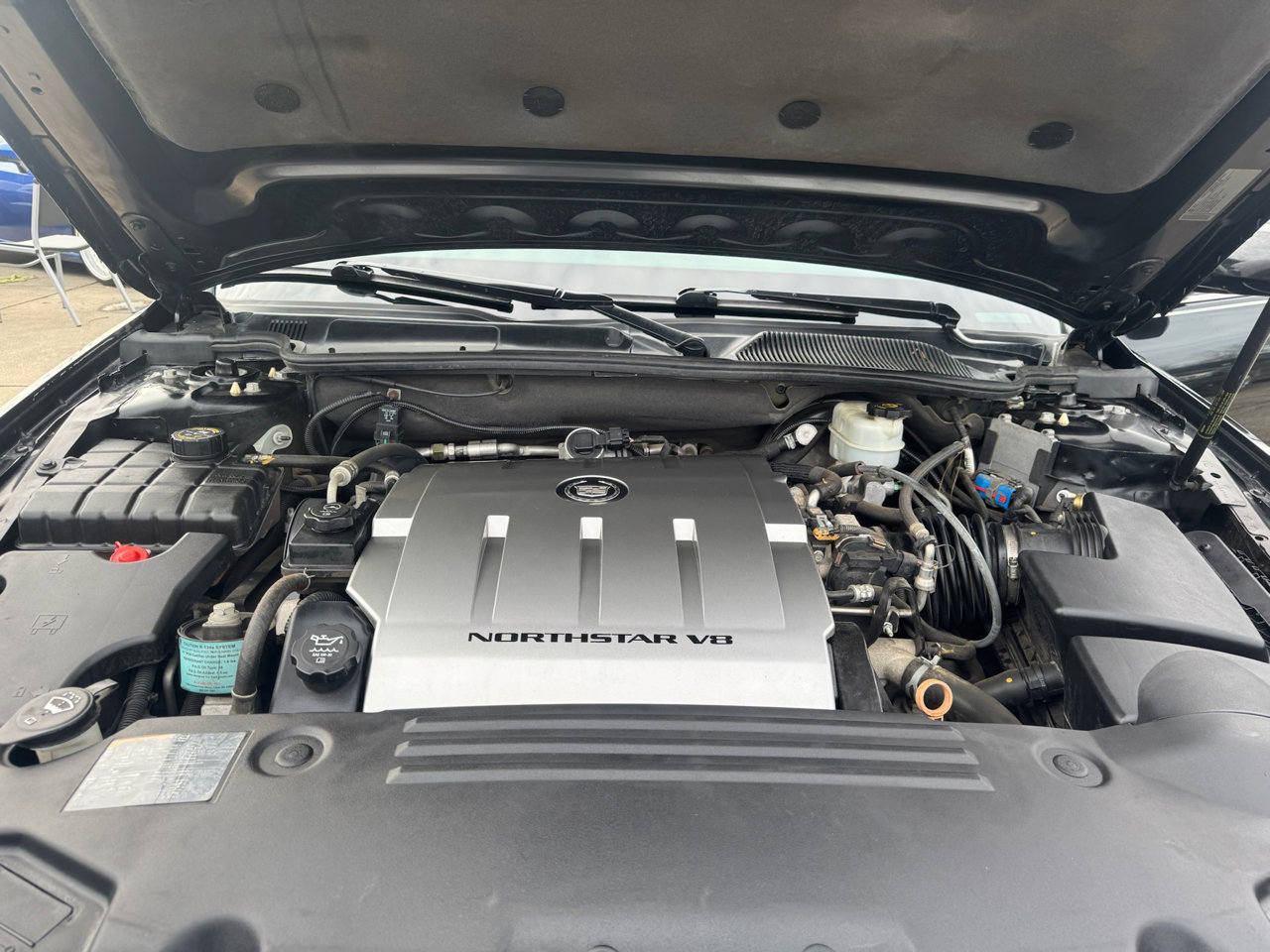 Used 2011 Cadillac DTS Limousine image 46