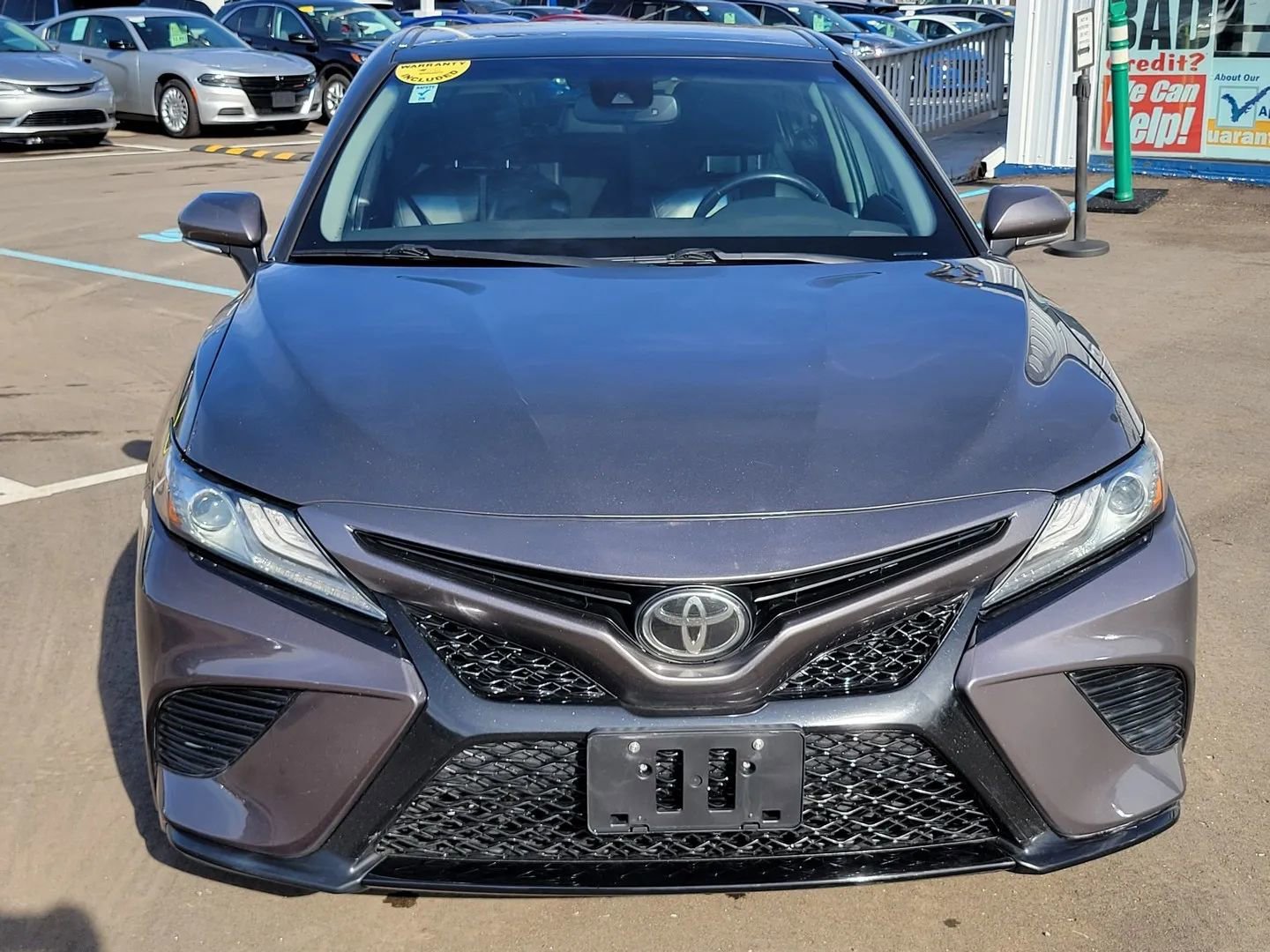 Used 2019 Toyota Camry XSE image 10